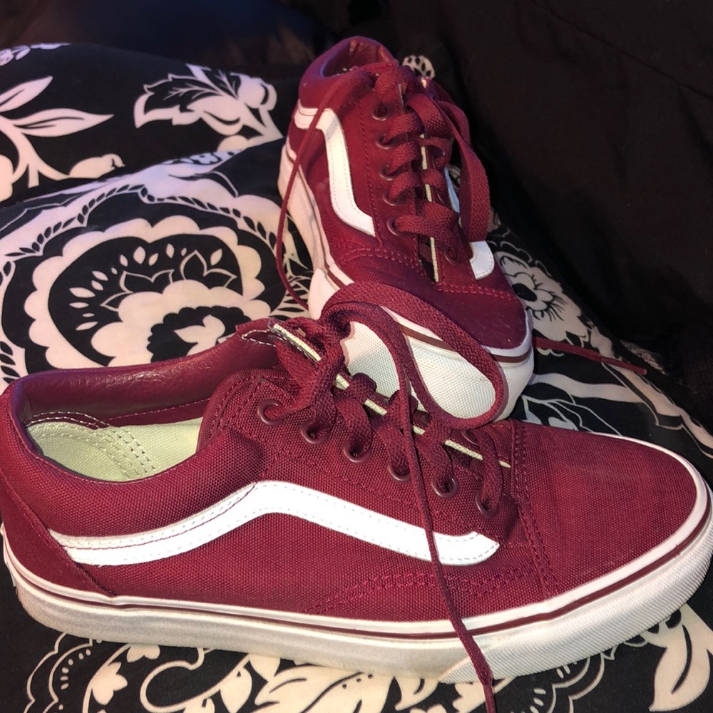 Old Skool Canvas Cordovan/True White Vans Women7.5